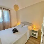 Modern & Cosy 3 Bedrooms Train Tramway نيس