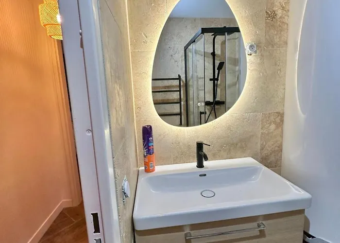 Modern & Cosy 3 Bedrooms Train Tramway Apartamento Niza