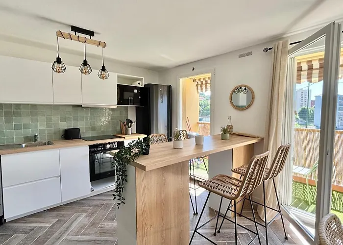 Modern & Cosy 3 Bedrooms Train Tramway Nizza