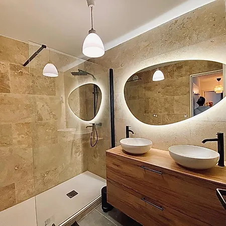 Modern & Cosy 3 Bedrooms Train Tramway Apartamento *
