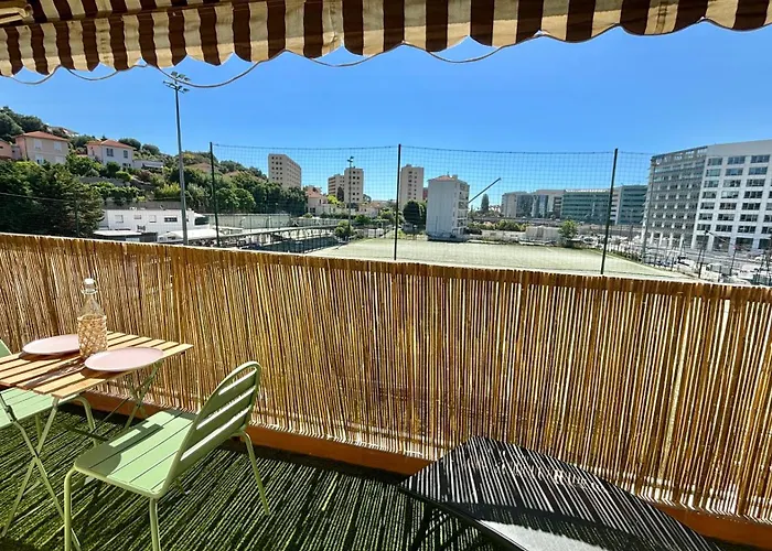 Appartamento Modern & Cosy 3 Bedrooms Train Tramway Nizza