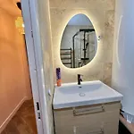 Modern & Cosy 3 Bedrooms Train Tramway 아파트 니스