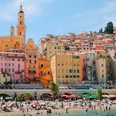 Modern & Cosy 3 Bedrooms Train Tramway דירה *